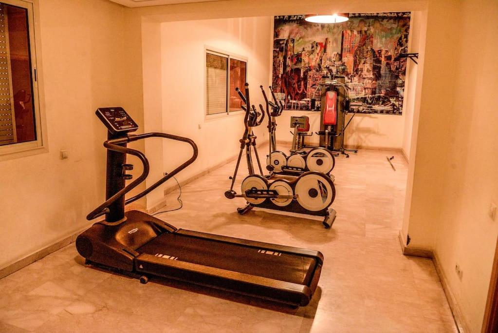 Beautiful, Great Equipped 122 M Holiday Apartment Near Majorelle Garden And Gueliz With Pool Views And A Large Balcony And Terrace Маракеш Екстериор снимка