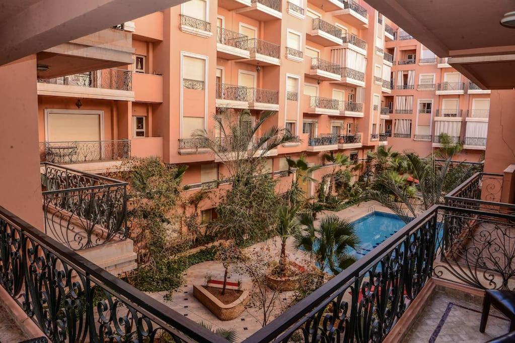 Beautiful, Great Equipped 122 M Holiday Apartment Near Majorelle Garden And Gueliz With Pool Views And A Large Balcony And Terrace Маракеш Екстериор снимка