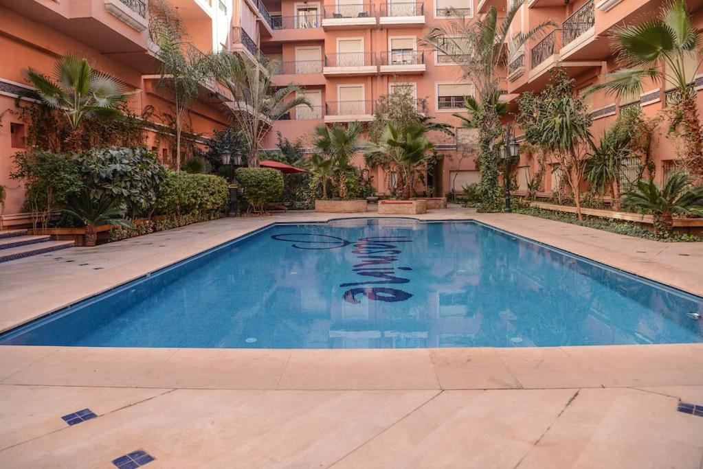 Beautiful, Great Equipped 122 M Holiday Apartment Near Majorelle Garden And Gueliz With Pool Views And A Large Balcony And Terrace Маракеш Екстериор снимка