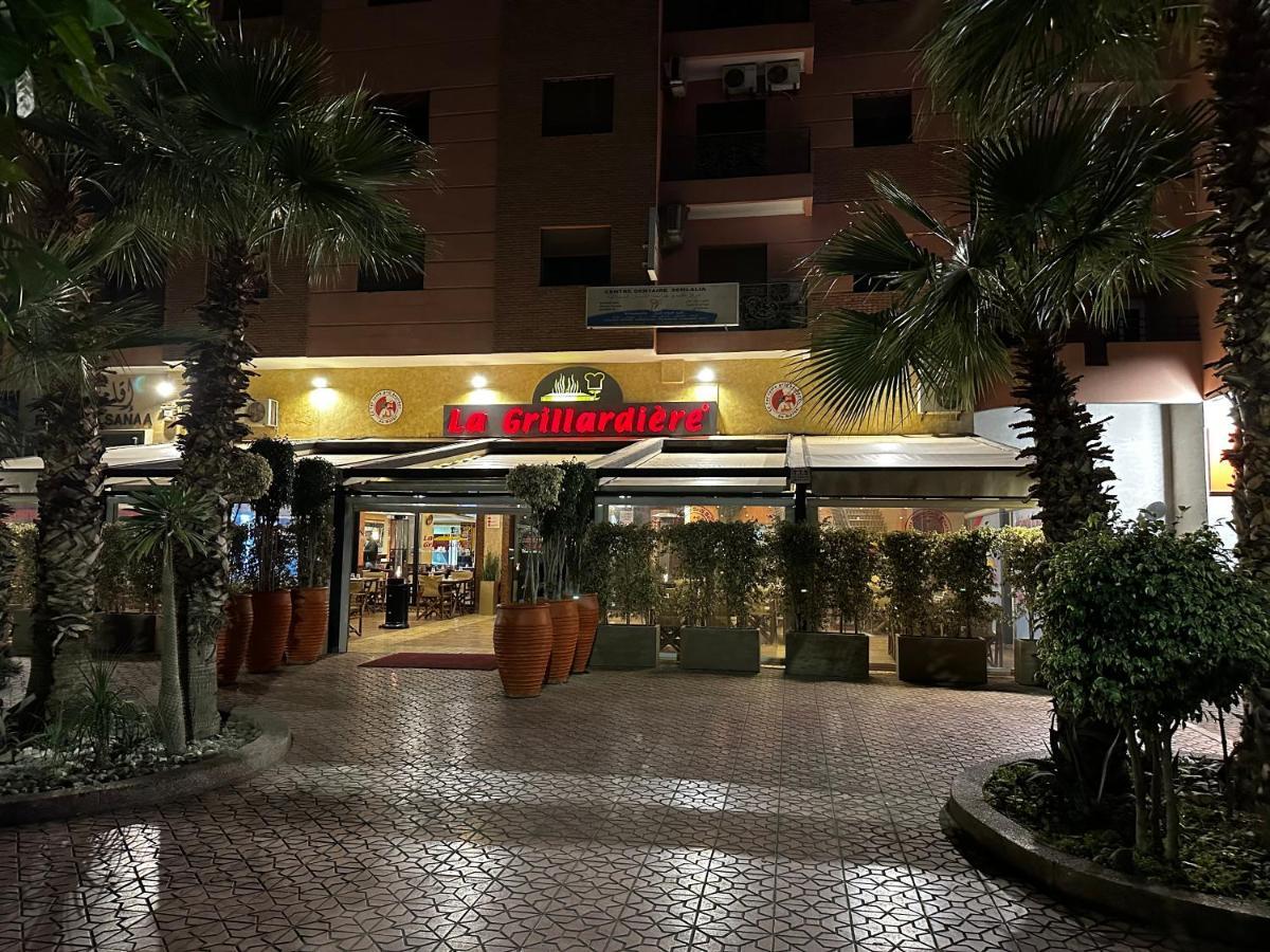 Beautiful, Great Equipped 122 M Holiday Apartment Near Majorelle Garden And Gueliz With Pool Views And A Large Balcony And Terrace Маракеш Екстериор снимка