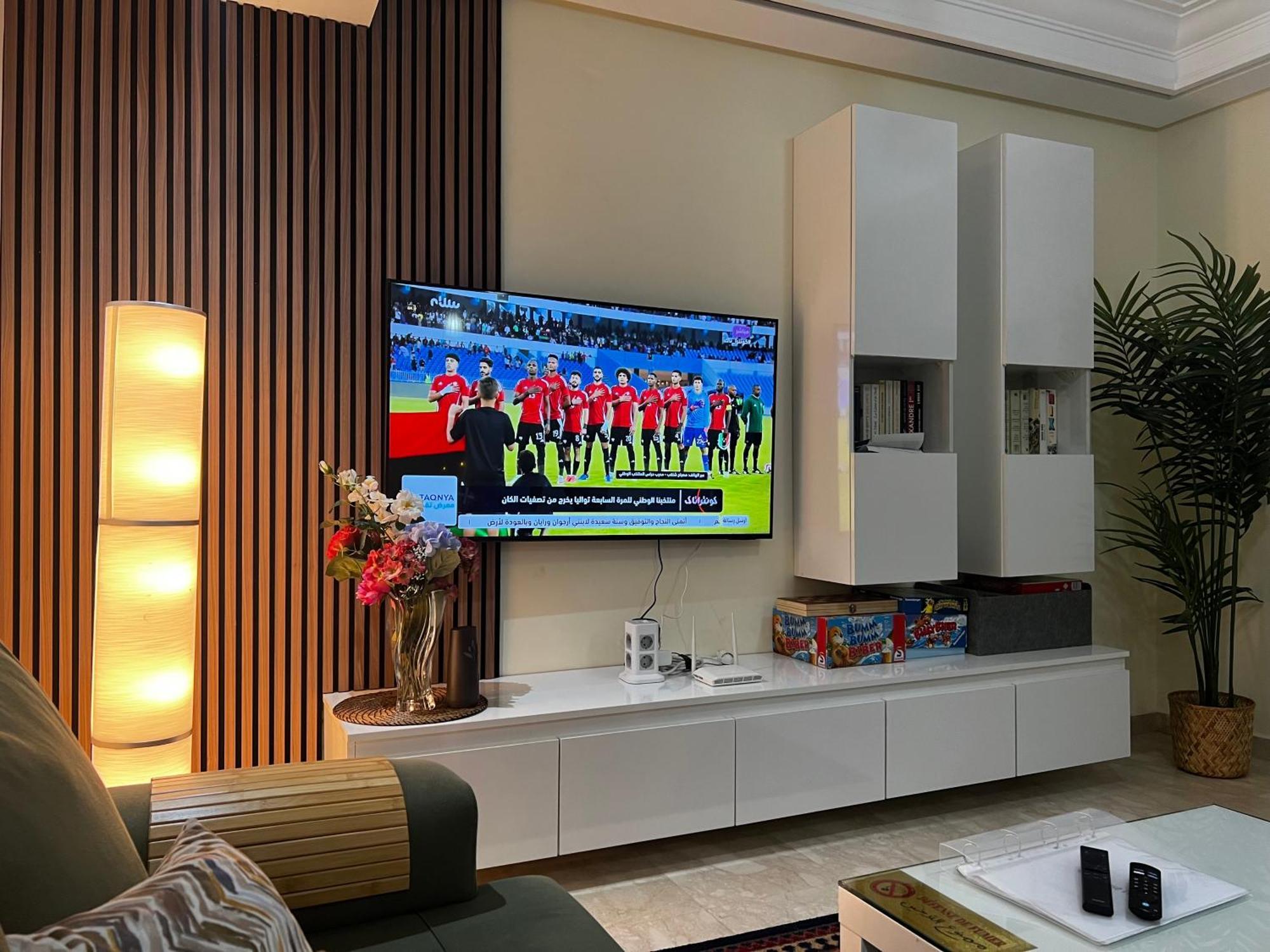 Beautiful, Great Equipped 122 M Holiday Apartment Near Majorelle Garden And Gueliz With Pool Views And A Large Balcony And Terrace Маракеш Екстериор снимка