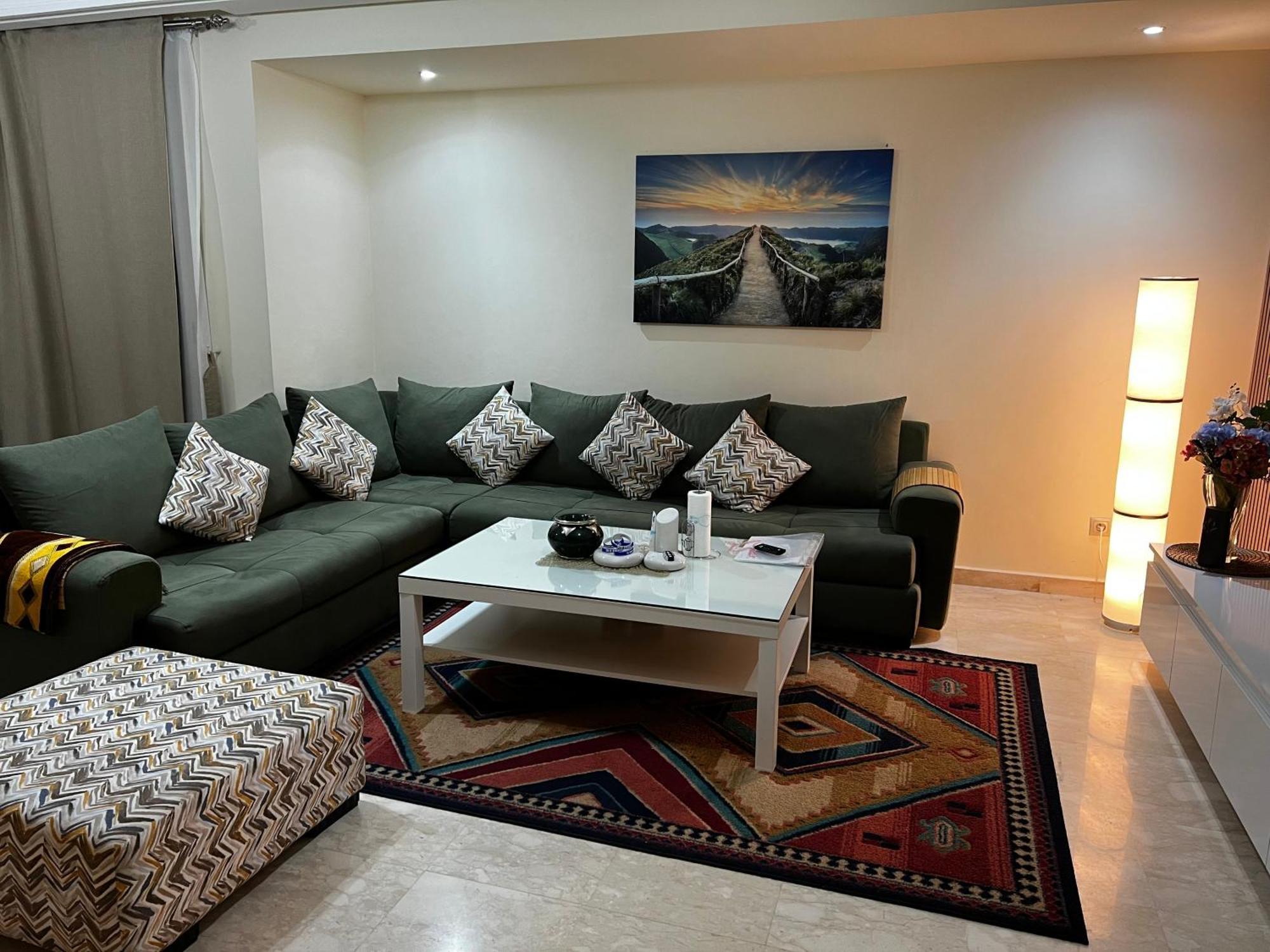 Beautiful, Great Equipped 122 M Holiday Apartment Near Majorelle Garden And Gueliz With Pool Views And A Large Balcony And Terrace Маракеш Екстериор снимка
